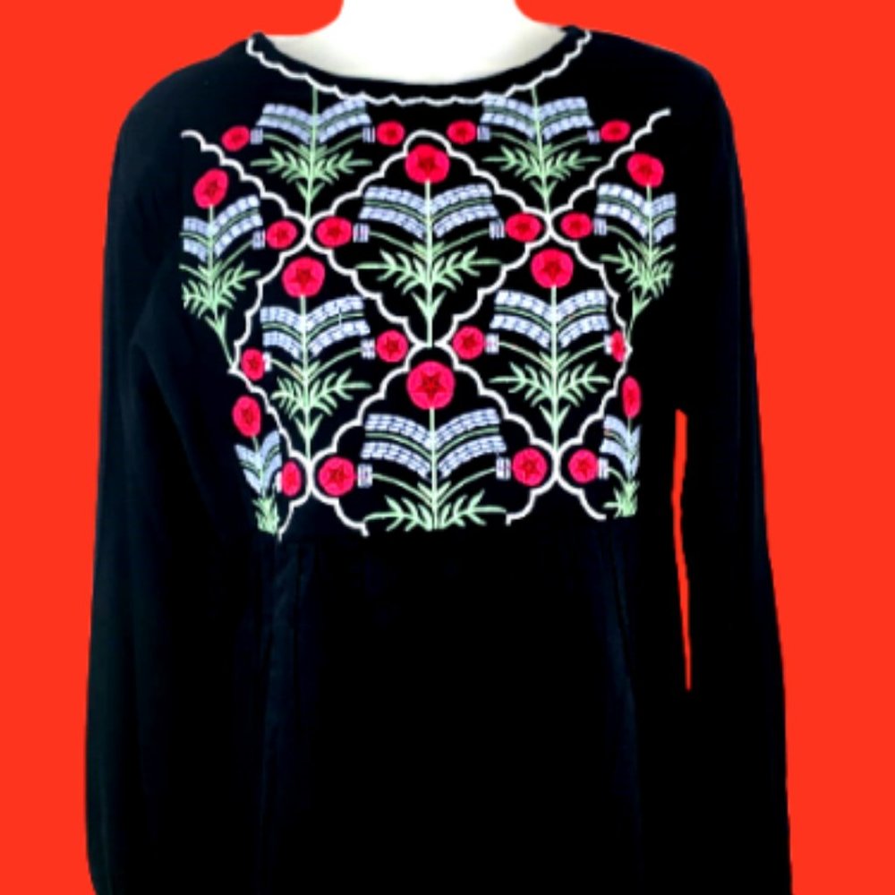 NWT  Girl Soul - Flowy, long sleeve Peplum waist w/Embroidered  bust, Tunic top